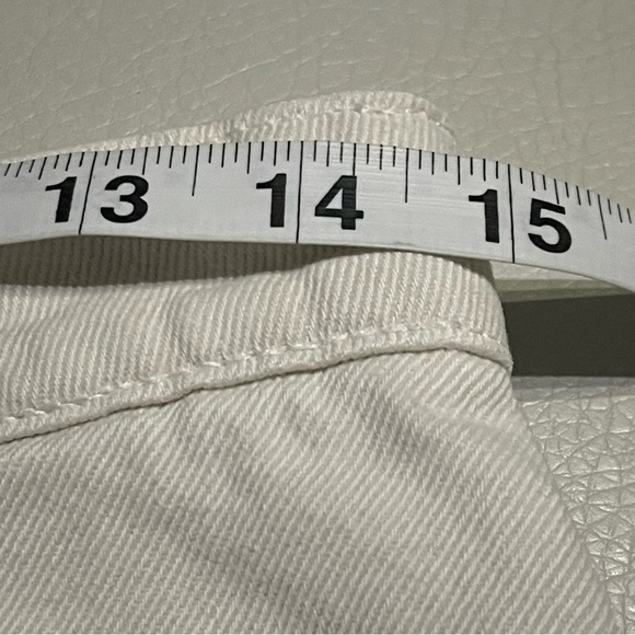 Zara white Frayed Hem Button High Rise Denim Skirt size medium - Picture 4 of 12